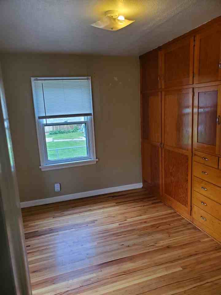 1518 2nd Ave S #NA - Photo 2 of 11