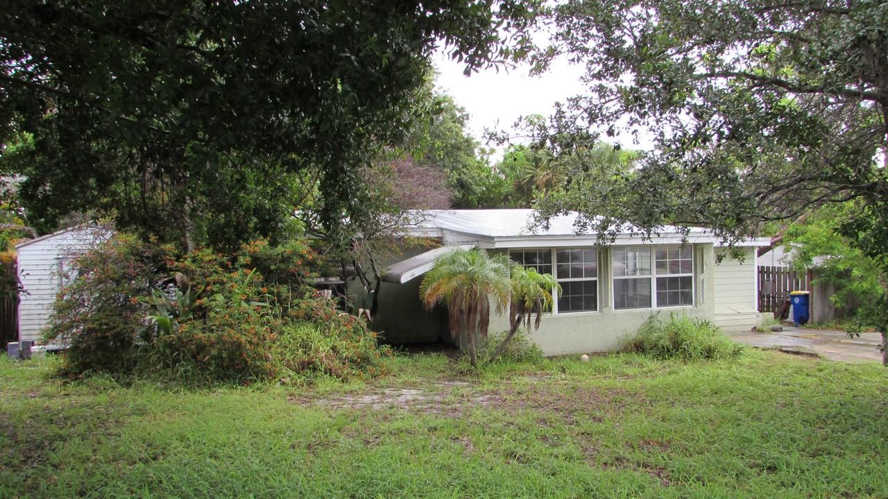 1775 Ne Dixie Hwy #NA - Photo 3 of 10