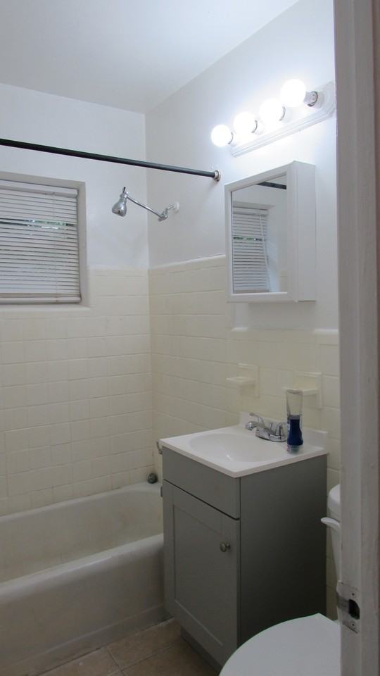 1775 Ne Dixie Hwy #NA - Photo 6 of 10