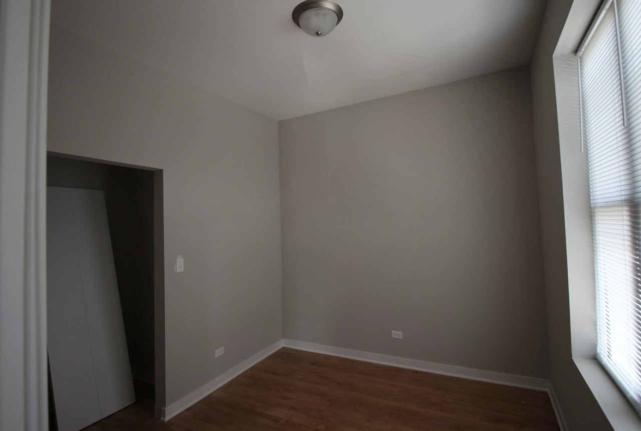 4208 N Milwaukee Ave #2F - Photo 3 of 10