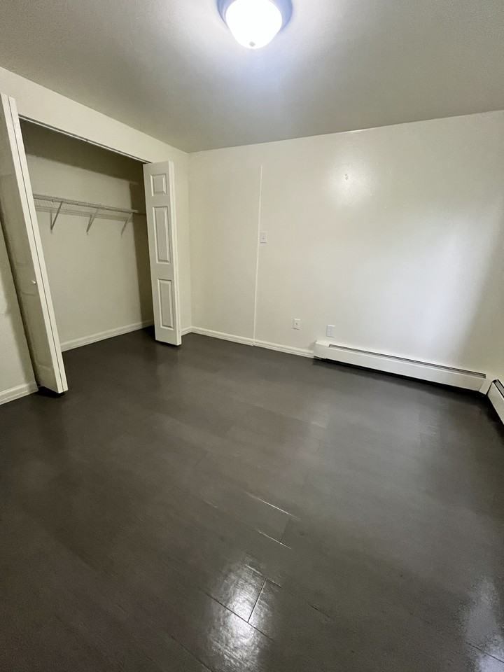 2644 Harrison Ave #27 - Photo 4 of 6