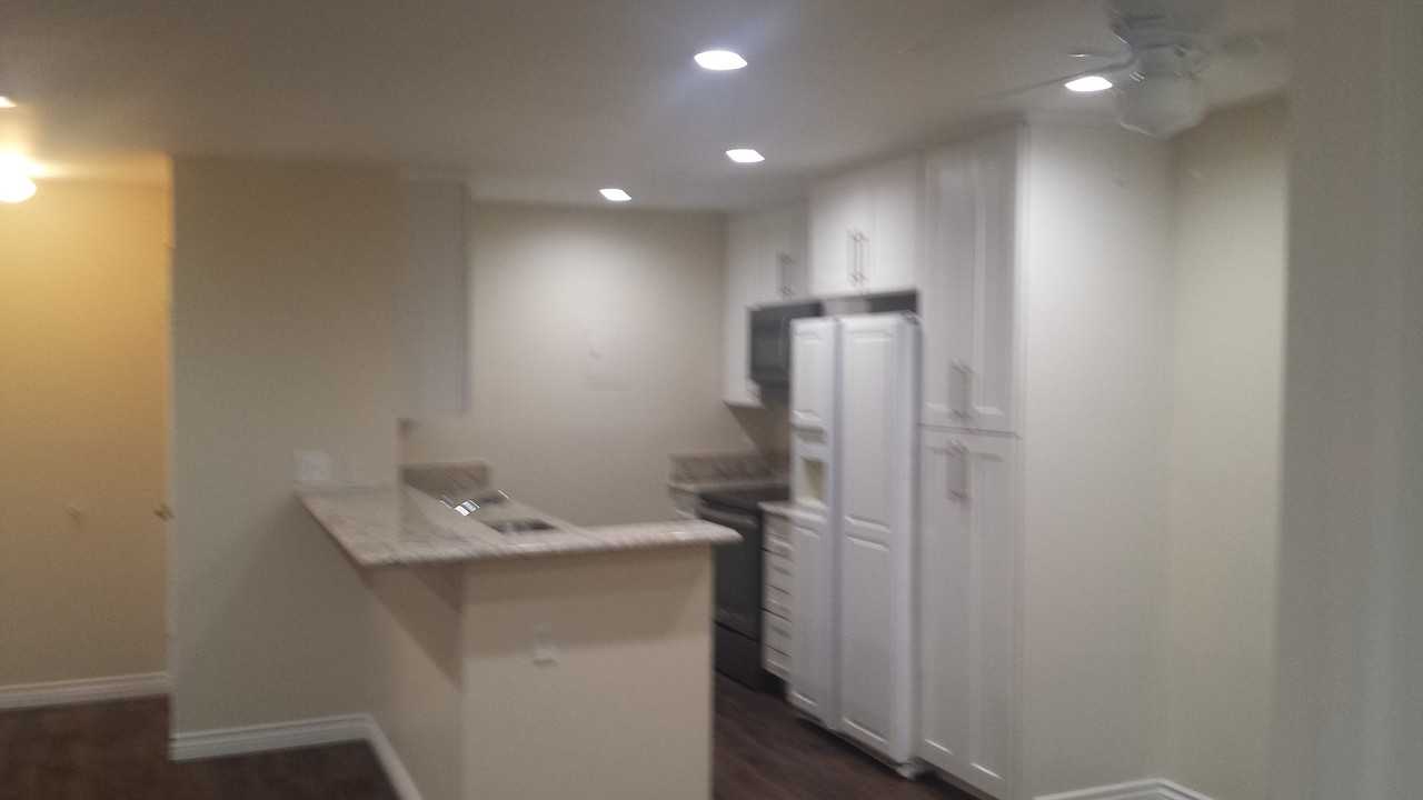 2521 W Sunflower Ave #L - Photo 6 of 17