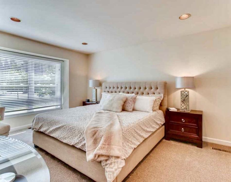 1058 Wilmette Ave #NA - Photo 7 of 18