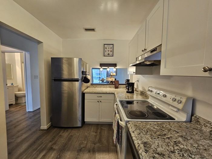 5361 Treetops Dr #201 - Photo 7 of 13