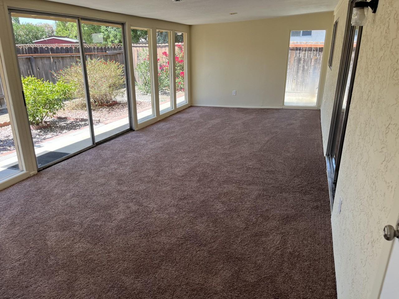 639 Corona St #NA - Photo 4 of 12