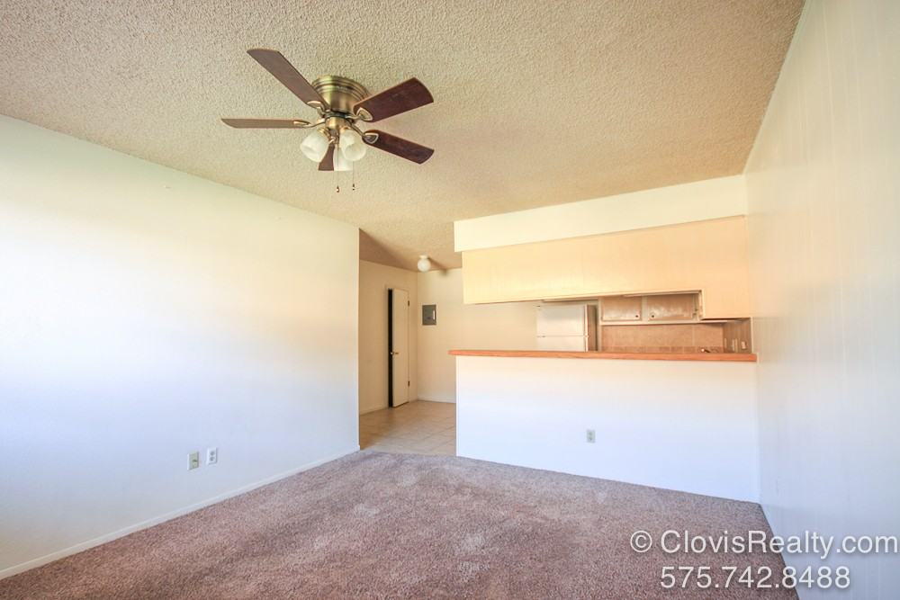 1920 W 21st St #5 - Photo 5 of 12