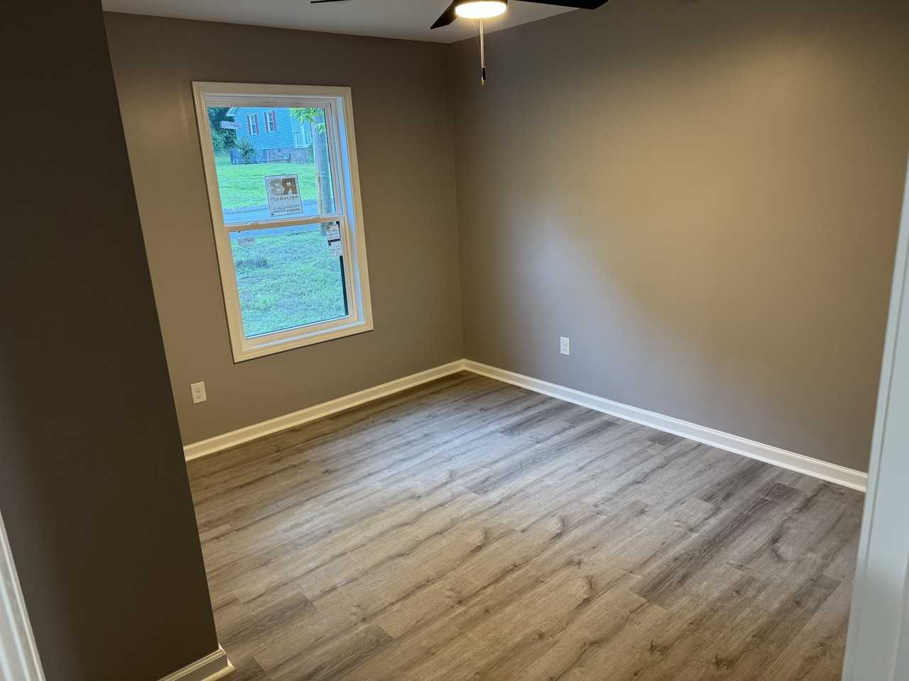 1110 Woodgate Dr #NA - Photo 4 of 14