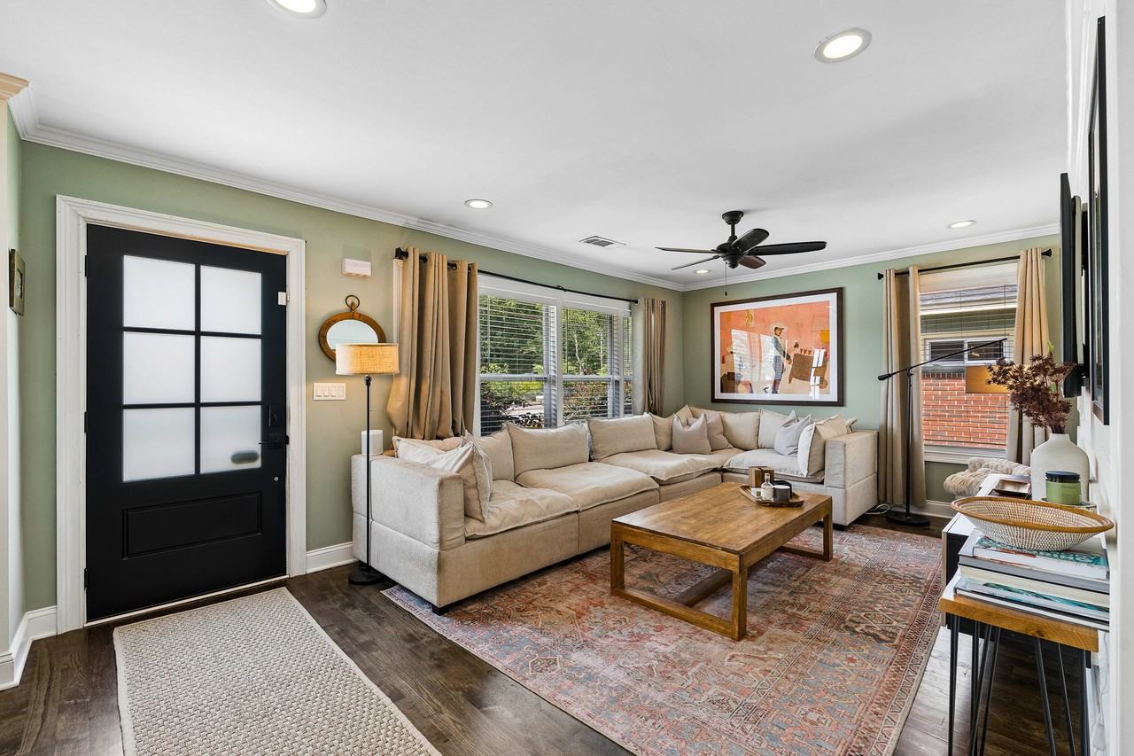 3464 Glenwood Rd #NA - Photo 7 of 50