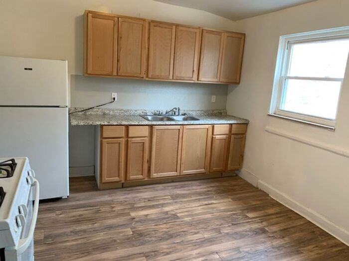14753 Saint Marys St - Photo 5 of 5
