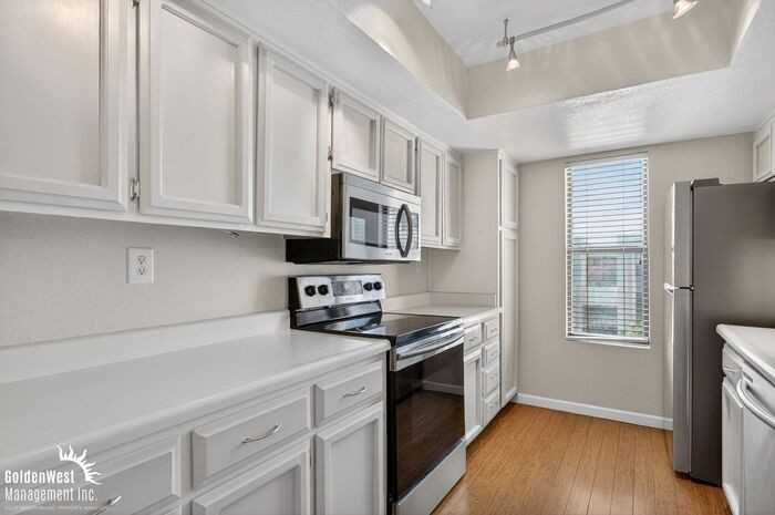 7502 E Thomas Rd #309 - Photo 4 of 24