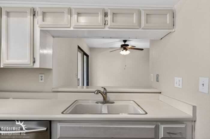 7502 E Thomas Rd #309 - Photo 6 of 24