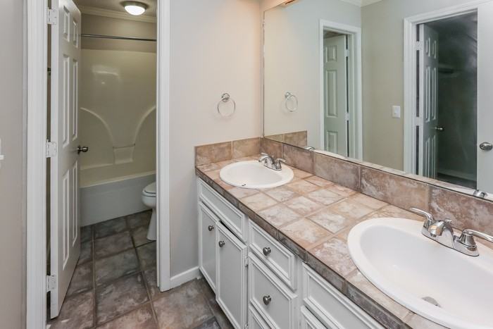 506 Stockton Cv - Photo 7 of 11