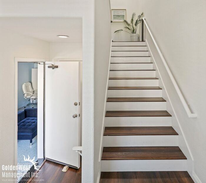 9985 Scripps Westview Way #41 - Photo 3 of 25