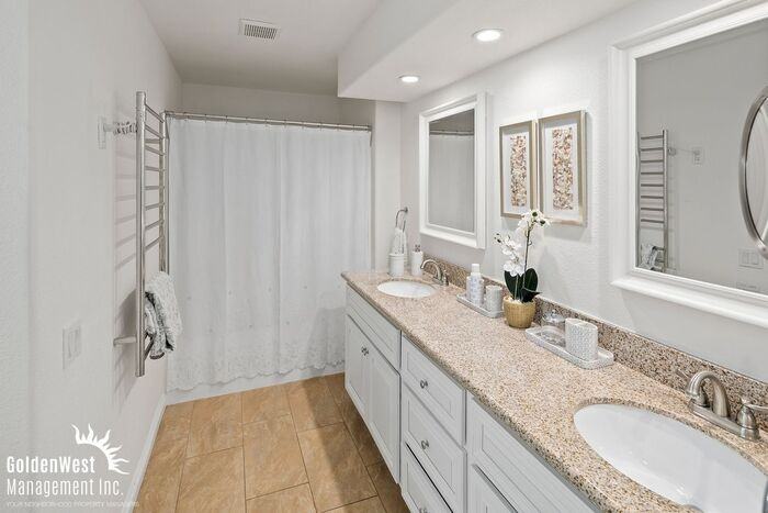 9985 Scripps Westview Way #41 - Photo 5 of 25