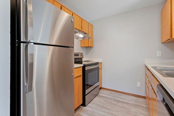 4568 Sw 156th Ave - Photo 3 of 43