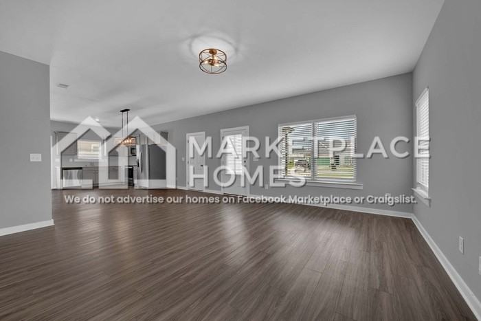 159 Kings Way - Photo 3 of 24