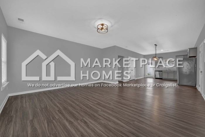 159 Kings Way - Photo 5 of 24
