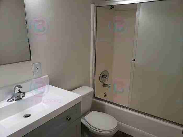 1206 Parkview St #1202 - Photo 5 of 9