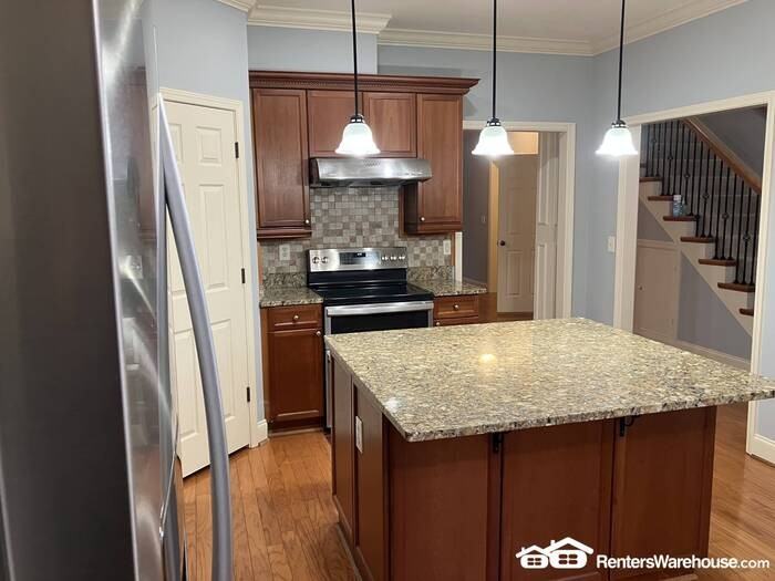 191 Castlehill Dr - Photo 4 of 34