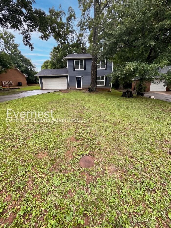 506 Chestnut Ln - Photo 3 of 23