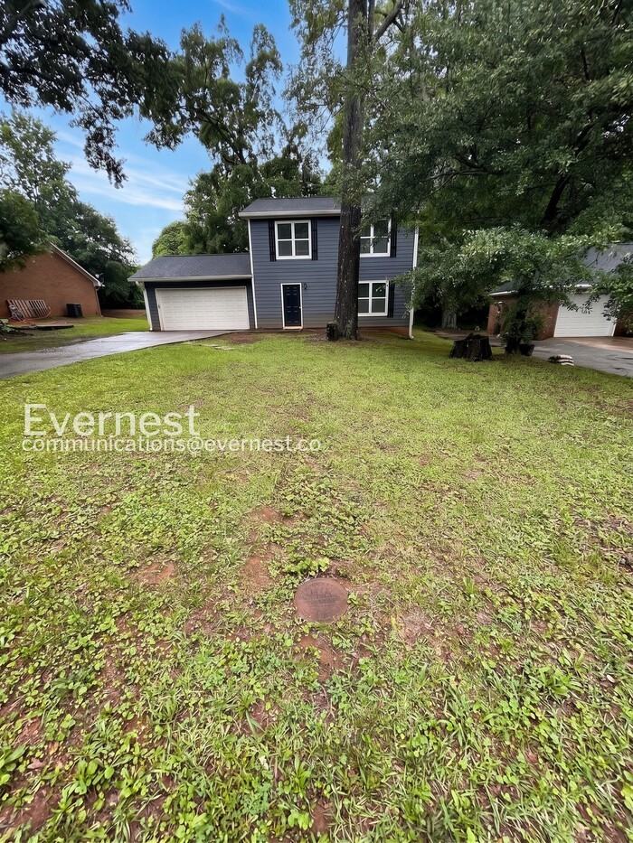 506 Chestnut Ln - Photo 4 of 23