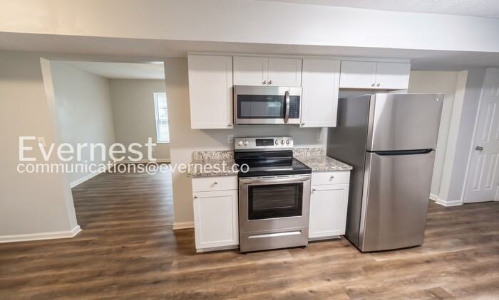 506 Chestnut Ln - Photo 6 of 23
