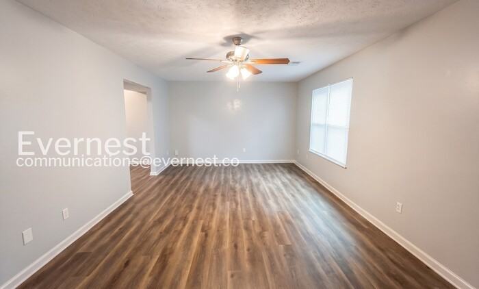 506 Chestnut Ln - Photo 7 of 23