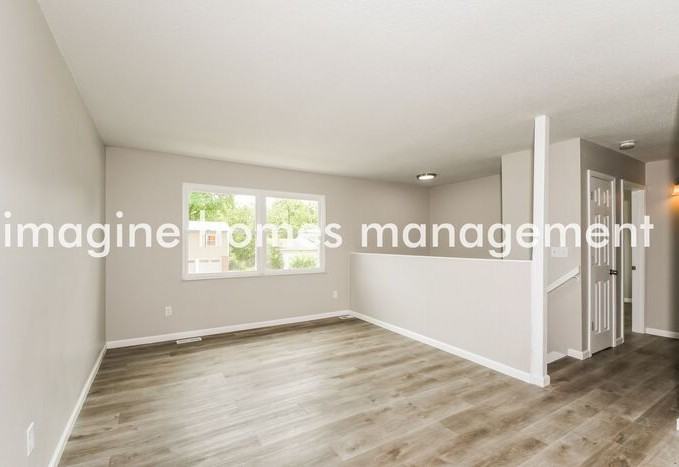 2911 Sean Pkwy - Photo 5 of 17