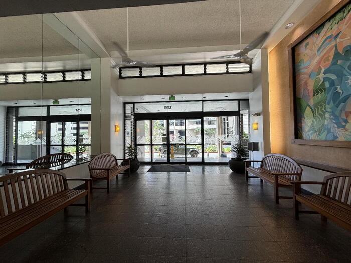 1255 Nuuanu Ave - Photo 2 of 5