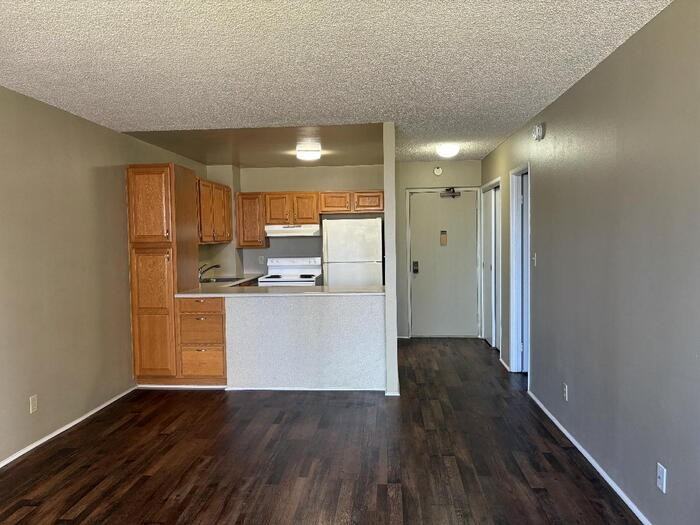 1255 Nuuanu Ave - Photo 4 of 5