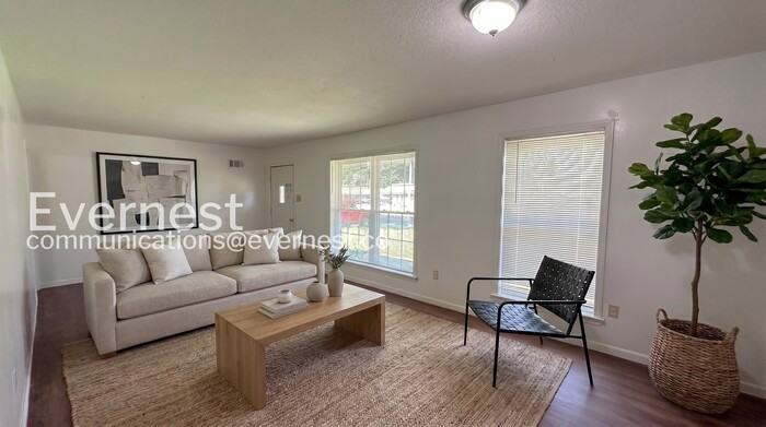 3409 Clearbrook St - Photo 3 of 23