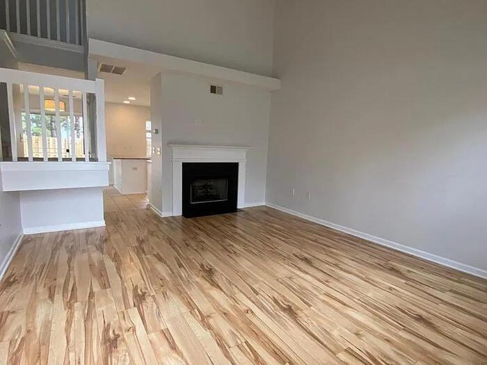12131 Bottlebrush Pl - Photo 6 of 17