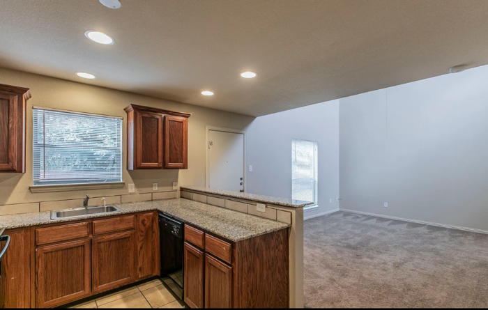37 Addie Ln - Photo 4 of 9