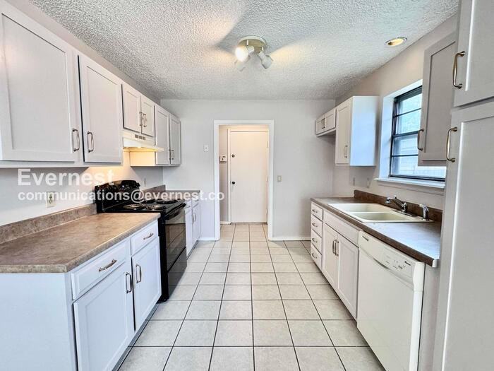 3208 S 137th East Ave - Photo 2 of 22