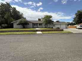 302 Ne A St #NA - Photo 1 of 1