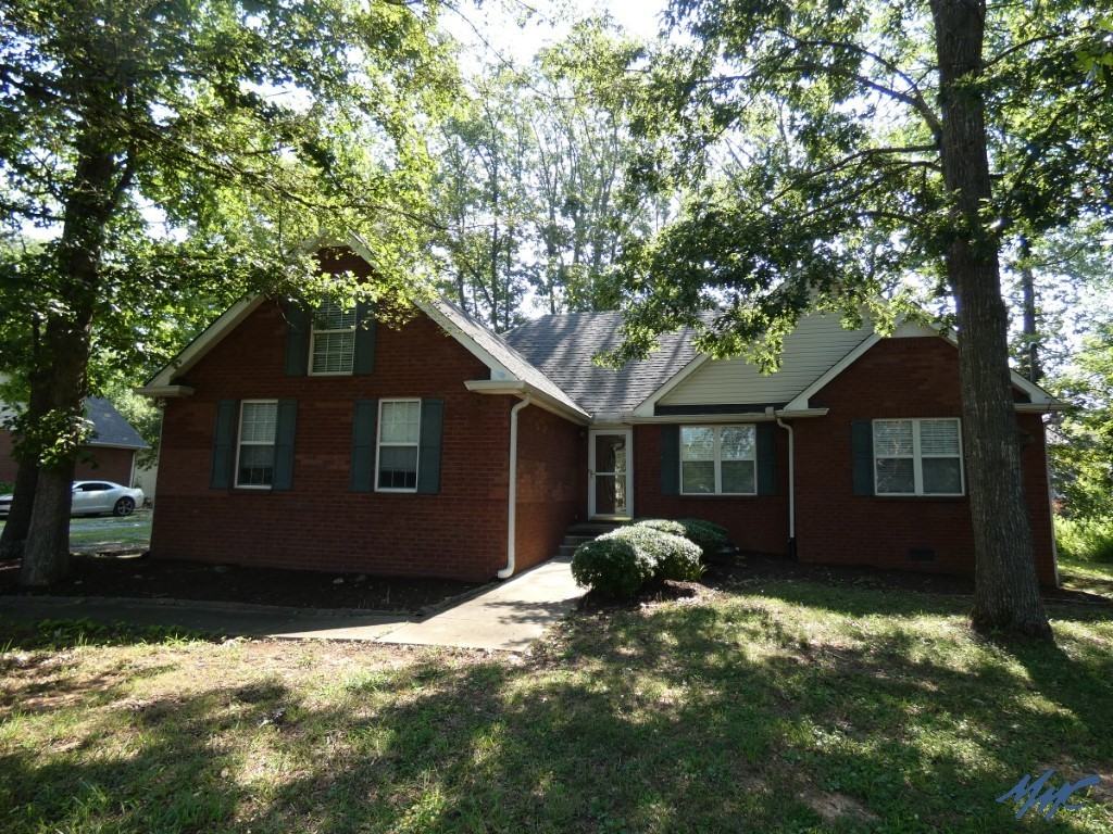 419 Conhocken Ct - Photo 2 of 40