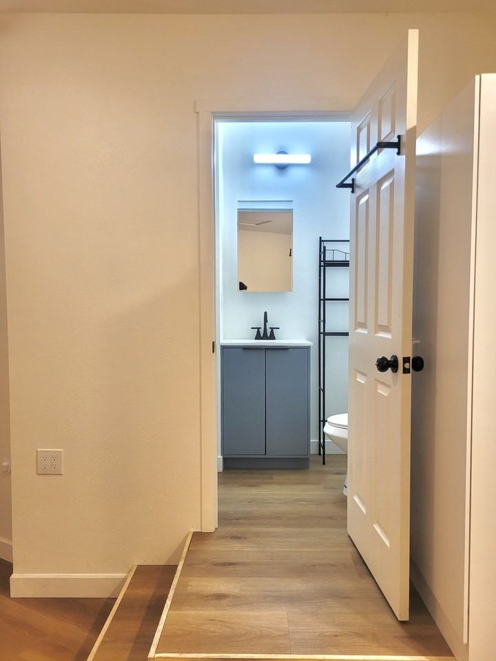 1550 Encino Dr #NA - Photo 6 of 11