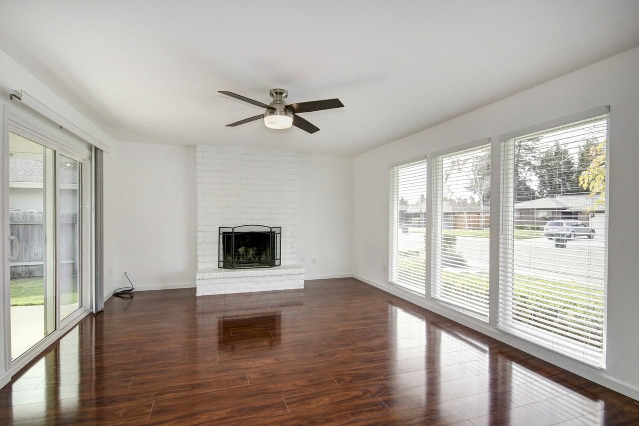 674 Clipper Way #NA - Photo 3 of 22