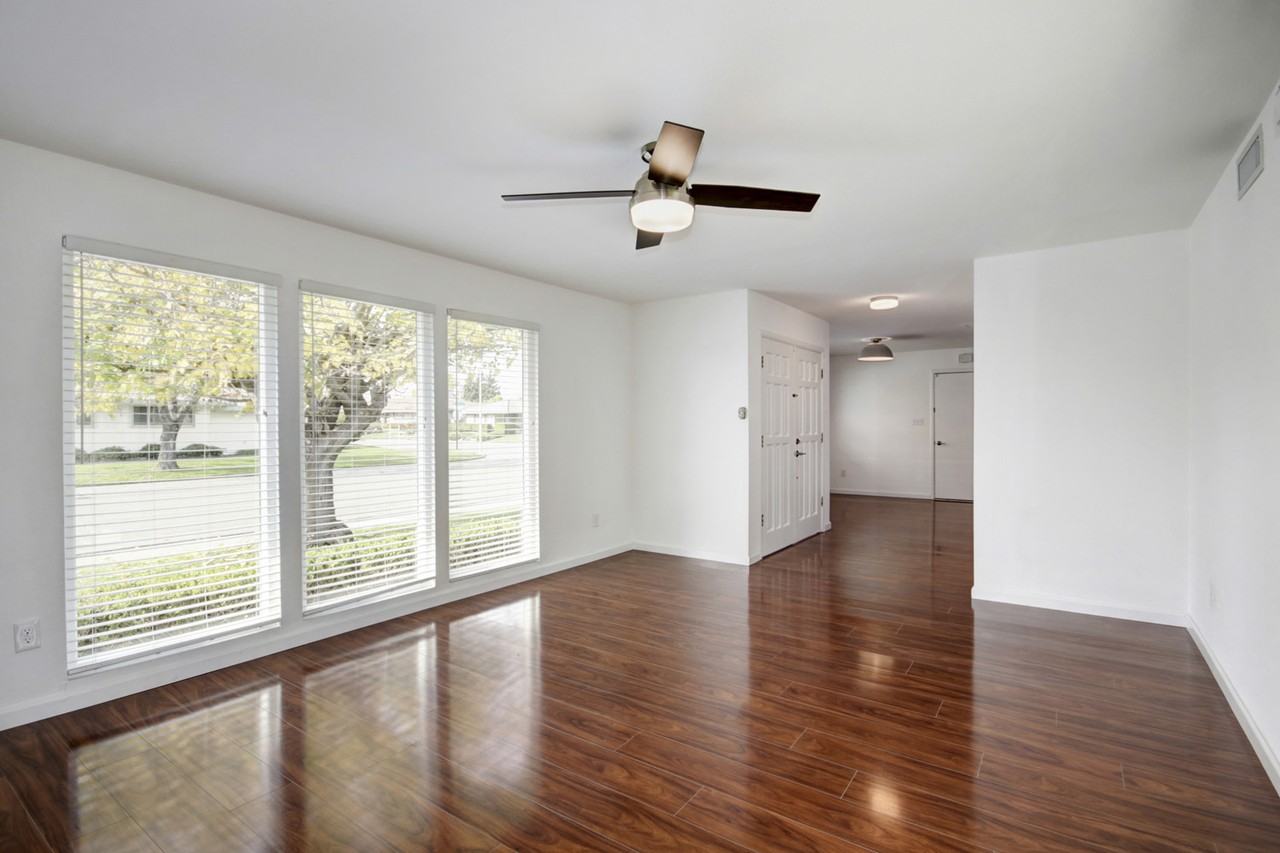674 Clipper Way #NA - Photo 4 of 22