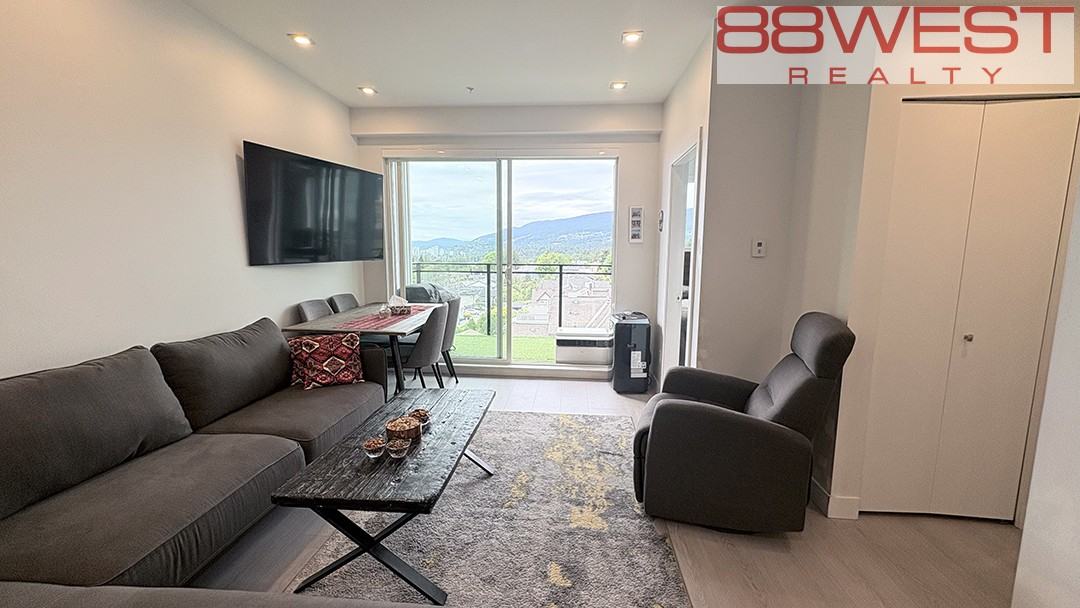 181 6th Street West #406 - Photo 7 of 28