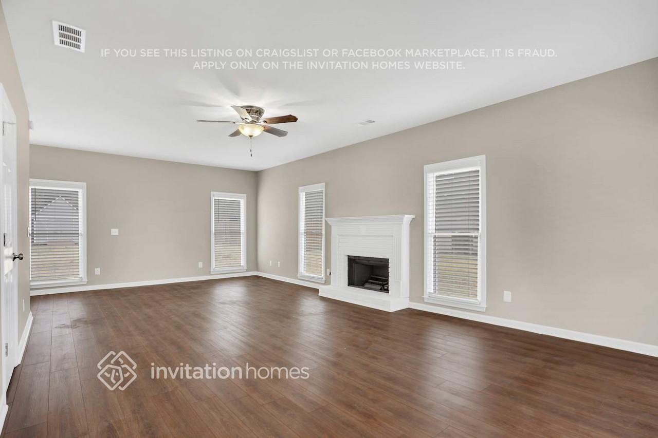 5504 Millers Creek Dr - Photo 4 of 27