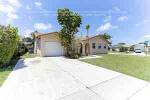featured image of 22187 Sw 58th Ave