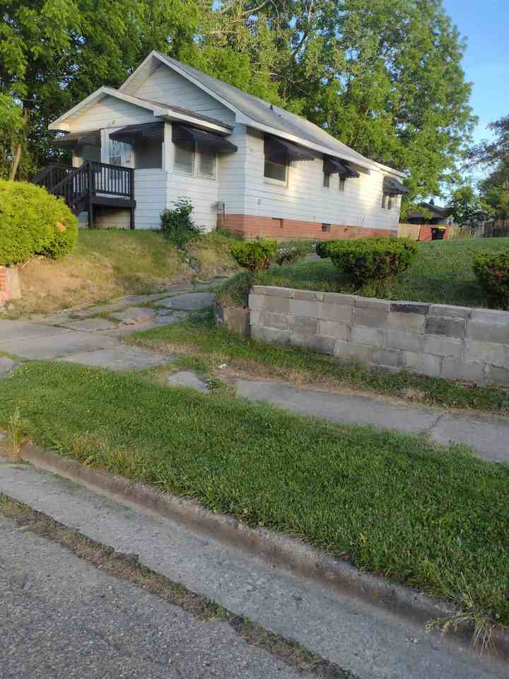 442 Central Avenue #1 - Photo 7 of 14