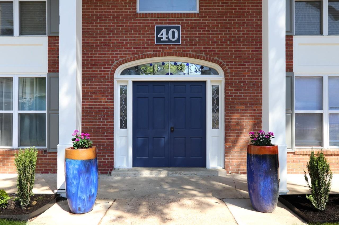 The Midline Apartments - Photo 4 of 10