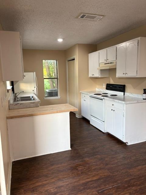 1910 Meadowgreen Dr - Photo 2 of 10
