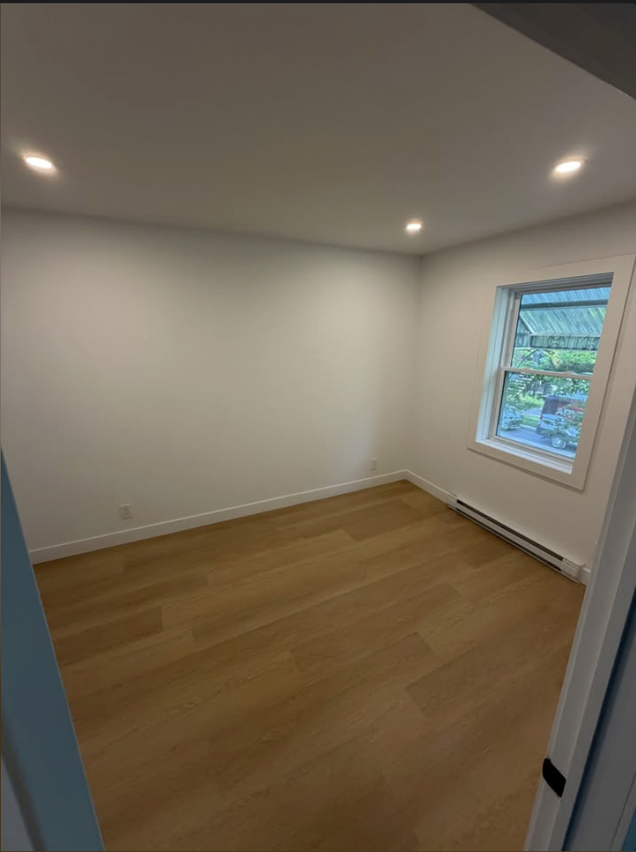 1743 Rue Leprohon - Photo 4 of 5