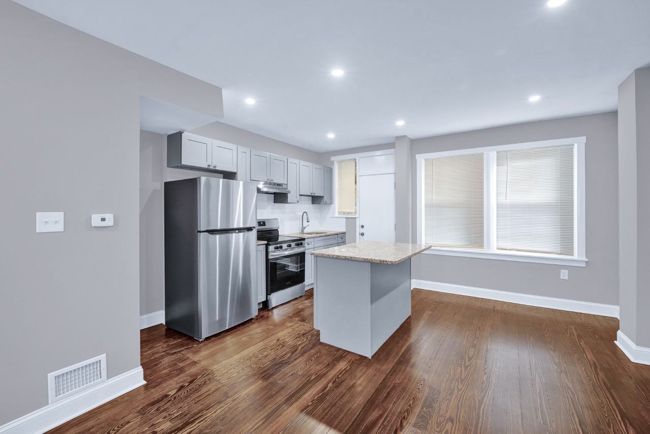2610 S Hobson St - Photo 6 of 20