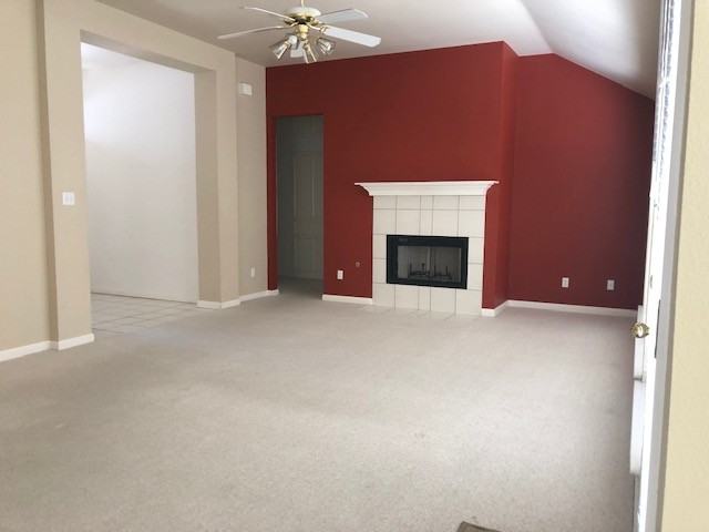 1700 Lancaster St #1 - Photo 4 of 28