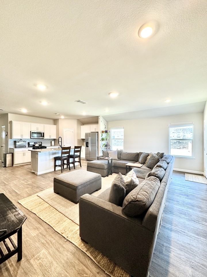 116 Pronghorn Cir #1 - Photo 5 of 17