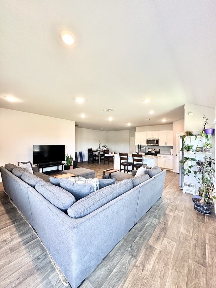116 Pronghorn Cir #1 - Photo 6 of 17
